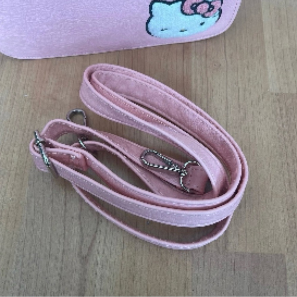 Loungefly Pink Hello Kitty Bag - Picture 4 of 6